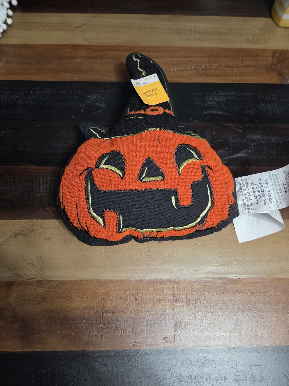 Vintage Style Pumpkin Accent Pillow
